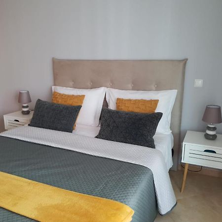 Casa Mar Da Rocha Apartment Portimao Bagian luar foto